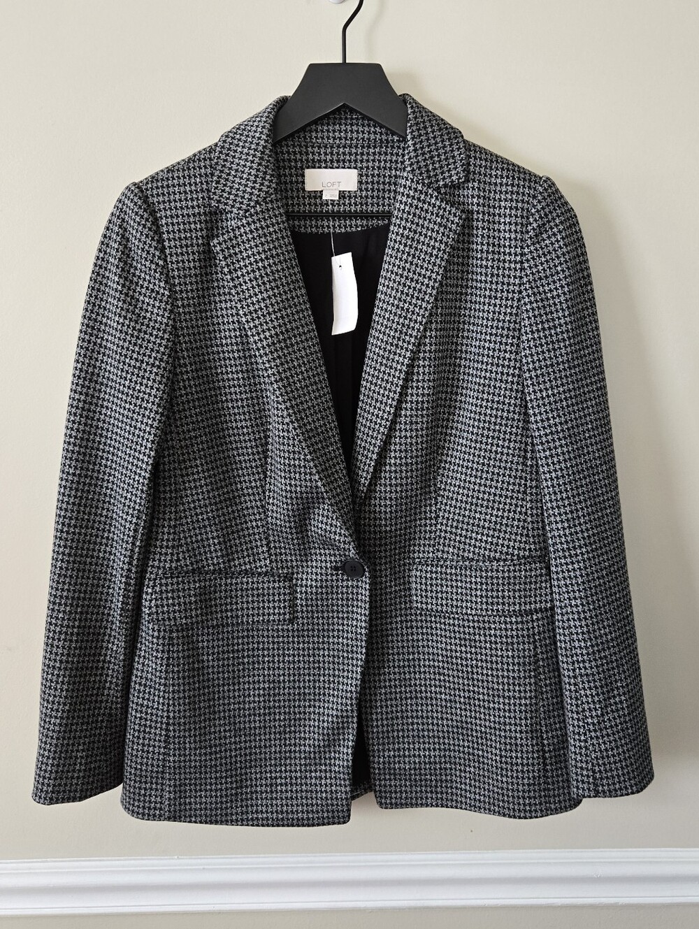 LOFT NWT Black & Gray Houndstooth Single-Button Lined Blazer Size 2